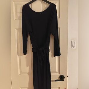 Aritzia/Babaton Black Tie Dress